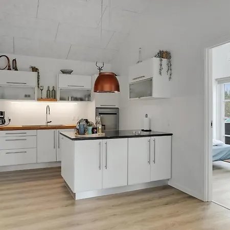 Gorgeous In With Kitchen